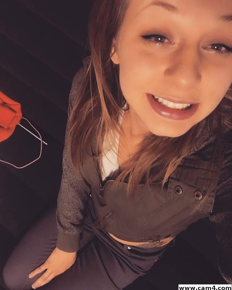 Abbygirl9 Profile Image