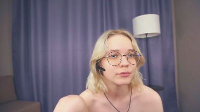 AlyceBurkert from United Kingdom