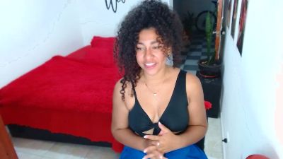Bellacrespa from Colombia