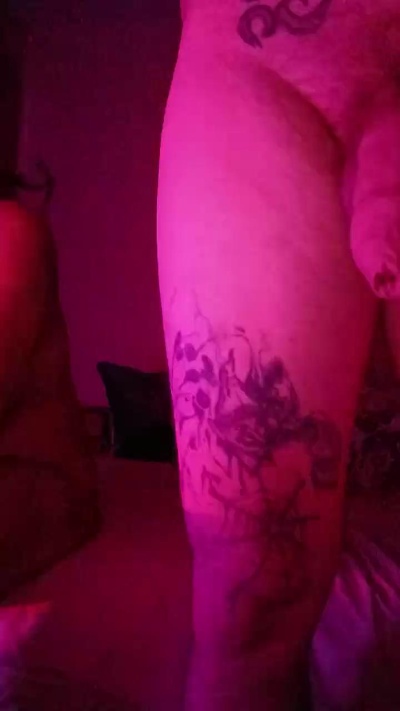 Bigbadabeez from Switzerland