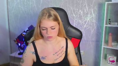 Jolly_Doll from United States