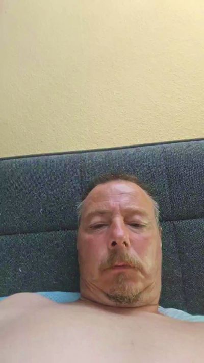 Maxe26 from Germany