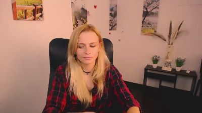 PeppyMia from Poland