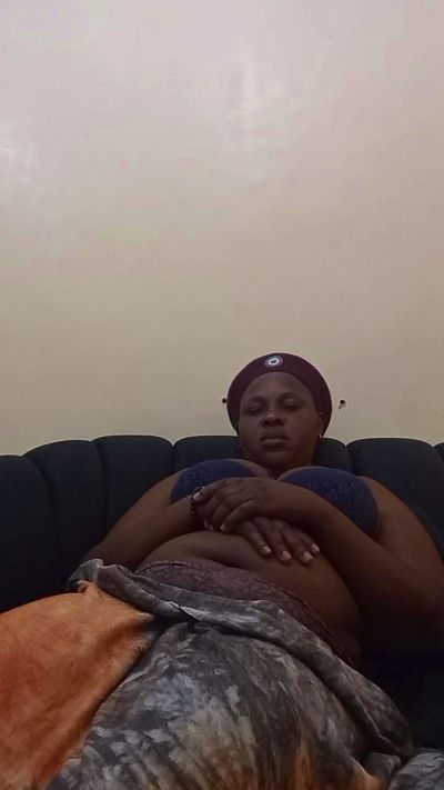 Sexypretty44 from Kenya
