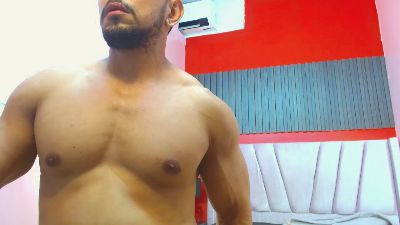 Thiago_Summers from Colombia