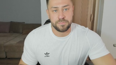 Trent4You from Greece