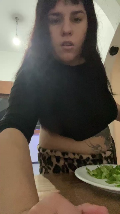 Zoe1919 from Argentina