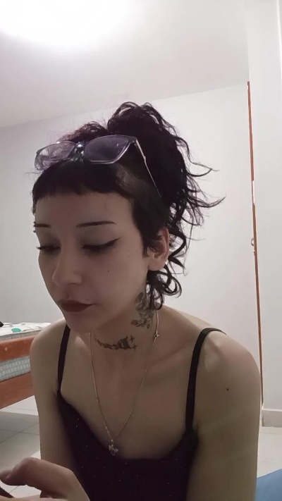 bibii4444 from Argentina