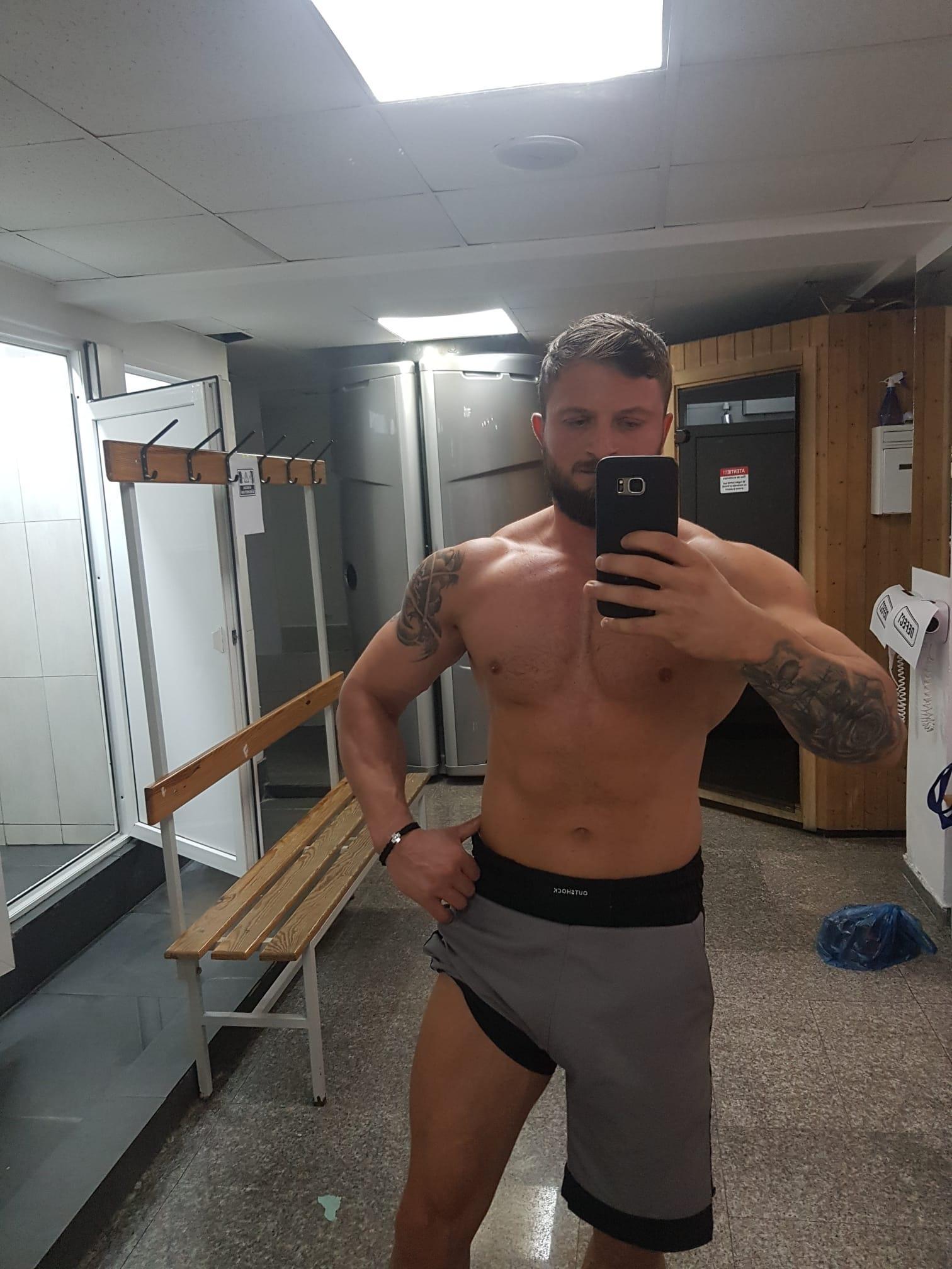 colinhope3 from Romania