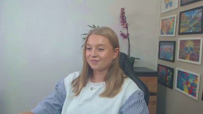 erica_forever from United Kingdom