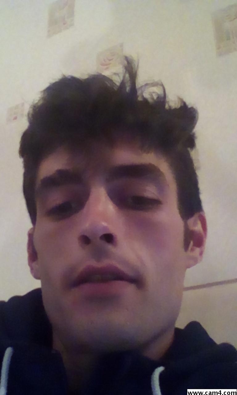 lippy3 from United Kingdom
